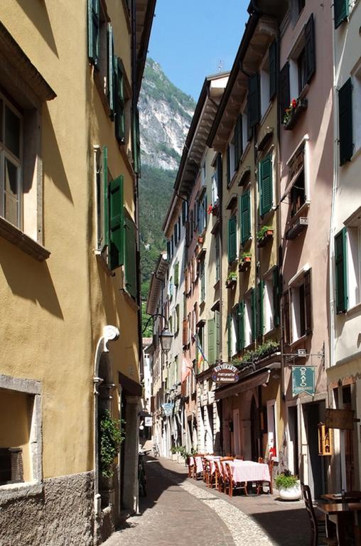 Albergo La Montanara Riva del Garda Exteriör bild